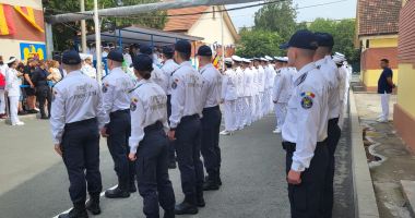 FOTO. Momente emoţionante la Constanţa. 68 de elevi devin astăzi maiștri militari - 2