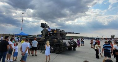 Spectacolul de la Black Sea Air Show a adunat mii de persoane din toată lumea la demonstrații - 5
