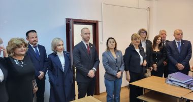 PNL Constanța a depus la BEC candidaturile pentru alegerile parlamentare. "Ne-am propus un obiectiv de 30% din voturi" - 4