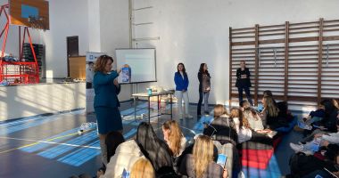 Maersk și Academia Navală „Mircea cel Bătrân” promovează industria și studiile maritime în rândul liceenelor - 2