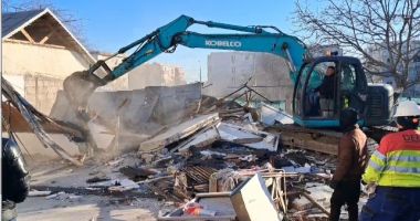 Anexele bisericii de pe strada Ștefăniță Vodă au fost demolate! - 3