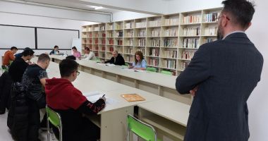 Stire din Cultură-Educație : Ultima zi de înscrieri la testarea MENSA. Colegiul ”Mihai Eminescu” găzduiește selecția celor mai inteligenți constănțeni