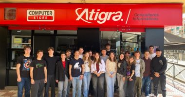 Stire din Cultură-Educație : În premieră, 20 de elevi callatieni au obținut calificarea de analist programator în Spania