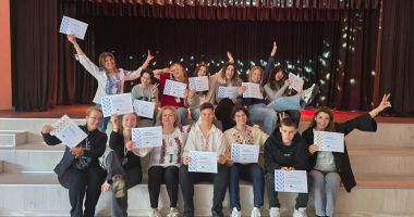 Zece elevi de la Liceul Teoretic „Traian” au participat la un proiect Erasmus+ în Lituania despre educația media - 2