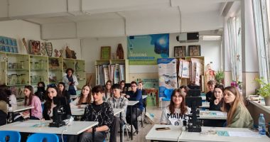 Stire din Cultură-Educație : European Maritime Days 2025, sărbătorit de elevii Liceului ”Ovidius” cu colegii ieșeni