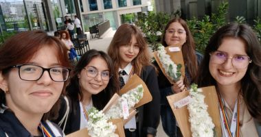 Stire din Cultură-Educație : Cinci eleve ale Liceului ”Callatis” din Mangalia scriu istorie la Technovation Girls