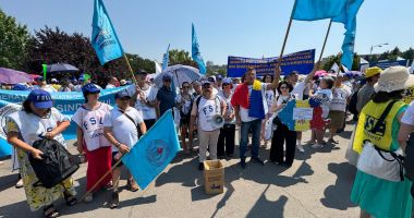 Stire din Cultură-Educație : Cadre didactice constănțene prezente la protestul de la București, din fața Parlamentului
