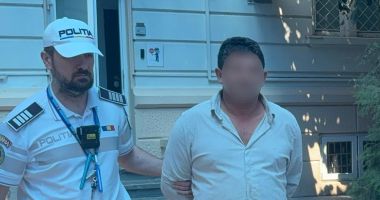 Stire din Eveniment : Băut și fără permis s-a urcat la volan! Și pentru că a fost agresiv în trafic l-au oprit polițiștii în Eforie