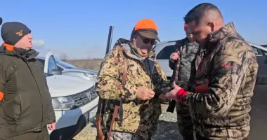 Stire din Eveniment : Șacalii bagă spaima în localnici. Autoritățile intervin după atacurile tot mai dese asupra animalelor
