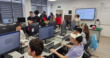 Stire din Cultură-Educație : Elevi din Belgia, în vizită la Liceul Teoretic „Nicolae Bălcescu” din Medgidia, într-un proiect Erasmus+