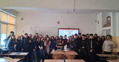 Stire din Cultură-Educație : Ziua Internațională a Francofoniei, sărbătoarea spiritului la Colegiul Comercial „Carol I” Constanța