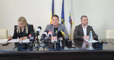 Stire din Politică-Administrație : Consilierii județeni convocați în ședință ordinară. Iată care sunt proiectele pe ordinea de zi