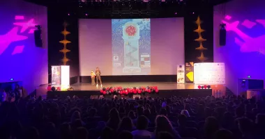 Stire din Cultură-Educație : Trofeul FILMMIC 2026 a plecat la Baia Mare. „O experiență unică la care mă bucur să iau parte”