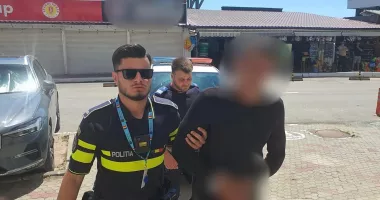 Recidivist în materie de infracțiuni rutiere, prins din nou la volan fără permis la Costinești