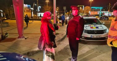 VIDEO. Ample controale ale polițiștilor în centrele comerciale - 7