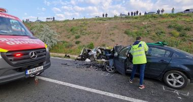 GALERIE FOTO / ACCIDENT MORTAL la Murfatlar: o femeie DECEDATĂ, alte două persoane rănite! - 2