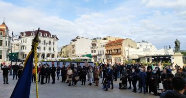 Au ales să reînvie, în zi de sărbătoare, spiritul multicultural dobrogean - 3