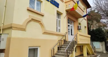 Stire din Cultură-Educație : Prima reacție după numirea noilor directori în școli: ”S-a îndeplinit visul obsesiv al inspectorului Sorin Mihai de a mă îndepărta din funcție”