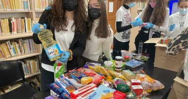 Și voluntarii mirciști vin în ajutorul refugiaților ucraineni. Galerie foto - 4