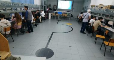Stire din Cultură-Educație : Granturi nerambursabile pentru Liceul TELECOM