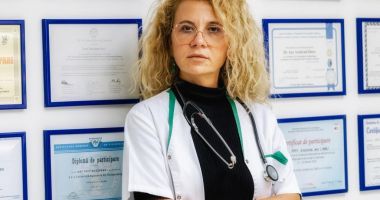 Stire din Sănătate : Eveniment dedicat bolnavilor diagnosticaţi cu Parkinson, la Constanţa