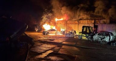 Stire din Eveniment : Incendiu puternic, în această dimineață! Pompierii s-au luptat cu flăcările ore bune