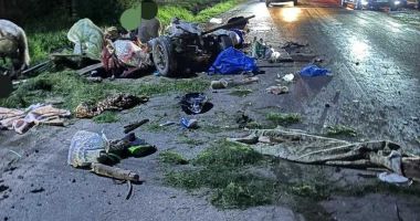 Stire din Eveniment : Au avut zile! Din căruţa spulberată de un şofer băut, patru persoane din 10, transportate la spital