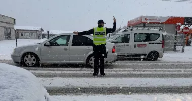 Stire din Actualitate : Trafic intens pe DN 1, în judeţul Prahova. Coloană de 7 kilometri la Comarnic