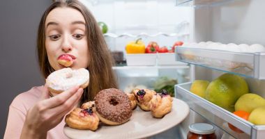 Stire din Sănătate : Dieta neadecvată, tutunul, alcoolul şi sedentarismul, responsabile de mai mult de jumătate din decesele din România