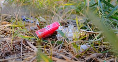 FOTO. Peste 300 de voluntari au strâns tone de deșeuri de pe plajele din Constanța - 2
