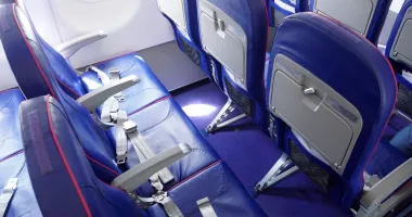 Mărturia pasagerului care a fost la un pas să fie aspirat din avion: „Când închid ochii, aud din nou explozia”