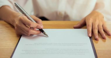 Stire din Economie : A început perioada în care se pot viza carnetele de rentă viageră