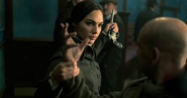 Stire din Cultură-Educație : Filmul "Wonder Woman", interzis pe marile ecrane. Iată care este motivul