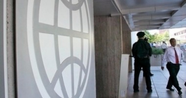 Stire din Economie : Banca Mondială cere României reforme în sănătate, energie și transporturi