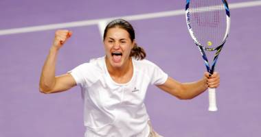 Stire din Sport : Tenis / Begu și Niculescu, în sferturile probei de dublu la Wuhan