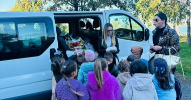 Stire din Social : Copii care au învățat să dăruiască. Grădinița „Piticot“, alături de Biserica „Sfântul Mina“