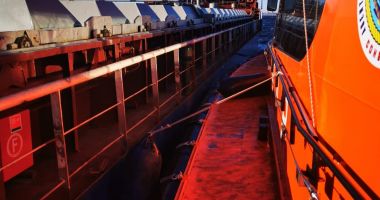 Stire din Eveniment : Alertă la Constanţa! Marinar preluat inconştient de la bordul unei nave