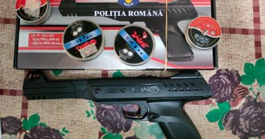 PERCHEZIȚII în toată țara: ARME CU AER COMPRIMAT, ADUSE ILEGAL DIN POLONIA - 3