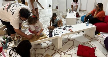 Stire din Cultură-Educație : Ateliere de colaj și poezie pentru copii, la Muzeul de Artă din Constanța