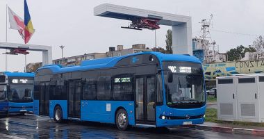 Încă 21 de autobuze electrice vor începe să circule pe străzile Constanţei