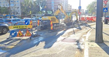 Stire din Social : Benzi de circulaţie blocate din cauza unor avarii majore pe conducta magistrală