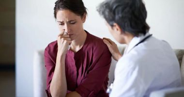 Stire din Social : Pacienţii cu HIV şi hepatită din Constanţa, învăţaţi să-şi ţină sub control boala