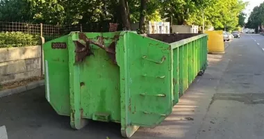 Containerele pentru deșeuri voluminoase au revenit în cartierul Brătianu