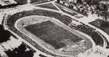 O altfel de expoziție, la Biblioteca Județeană. „Stadionul FARUL  - Templul sportului constănțean”