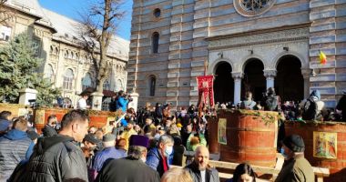 Stire din Eveniment : Boboteaza la Constanţa. Măsurile de siguranţă, în linie dreaptă