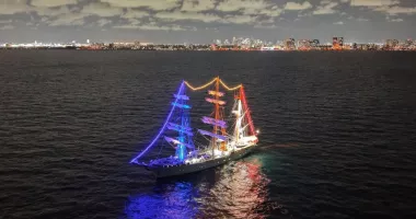 Momente spectaculoase pentru nava-școală „Mircea”. Studenții români au ajuns în Florida
