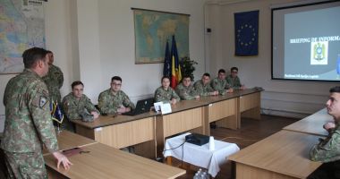 Stire din Eveniment : Tinerii sublocotenenți din cadrul Brigăzii 9 Mecanizată „Mărășești” vizitează batalioanele și garnizoanele