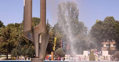 Stire din Social : Cod galben de caniculă și disconfort termic, în weekend, la malul mării