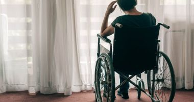 Stire din Social : Amenzi pentru nerespectarea condiţiilor persoanelor cu handicap