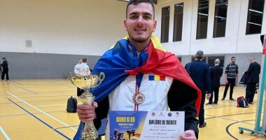 Stire din Eveniment : Tânăr constănțean, pe primul loc pe podium la Campionatul European de Qwan Ki Do